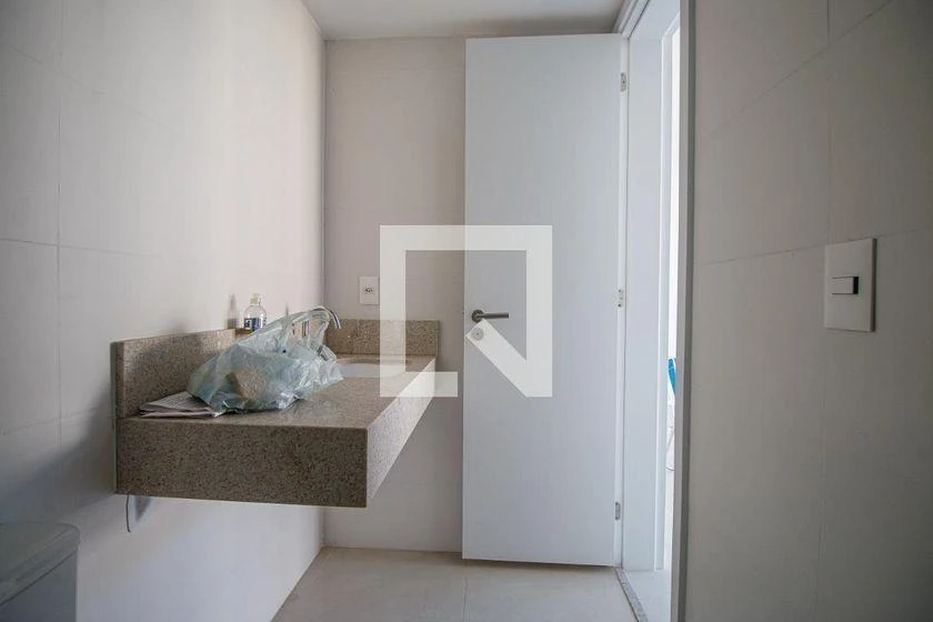 3-bedroom apartment with a gas stove and 2 parking spots — photo 39