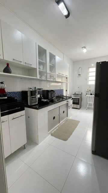 Furnished 190 m² apartment with 3 bedrooms and balcony — photo 5