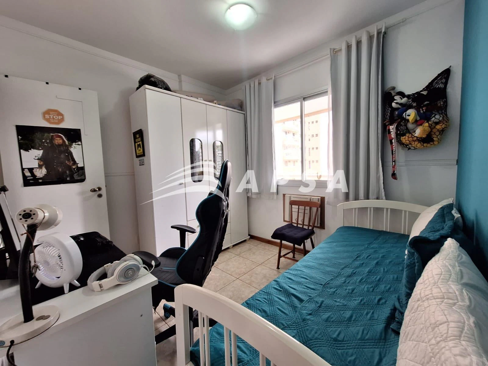 3-bedroom apartment in a building with a gym — photo 7