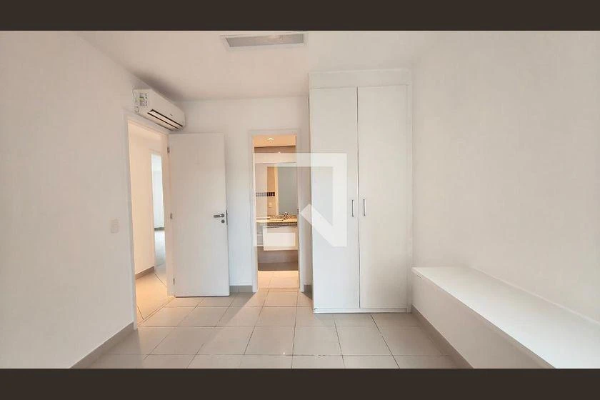 Apartamento de 5 quartos com máquina de lavar — photo 6