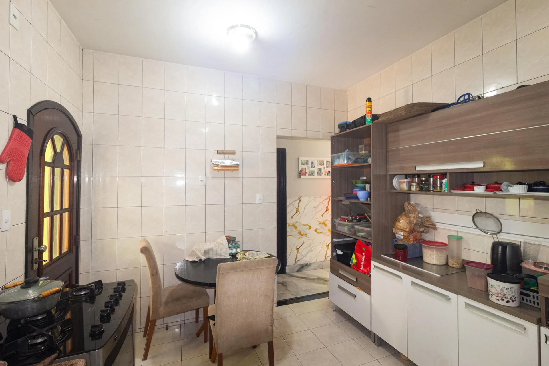 Casa amueblada de 2 dormitorios con parrilla en el balcón — photo 23