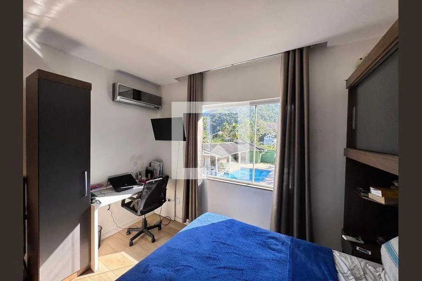 Condominium house with 4 en-suite bedrooms and 800 m² — photo 47