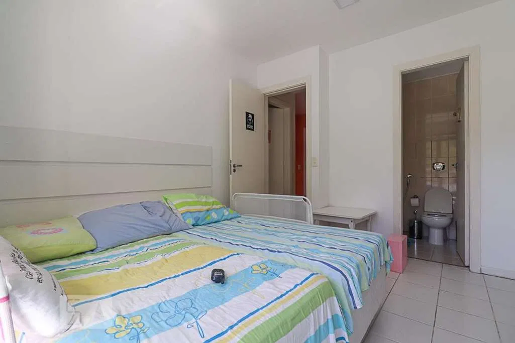 Casa em condomínio com 8 quartos e jardim privativo — photo 20