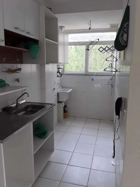 Unfurnished apartment with 3 bedrooms and a closed kitchen — photo 23