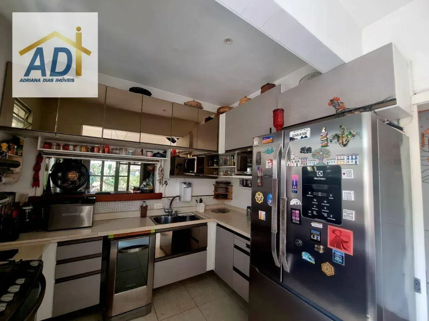 Residential house with 4 bedrooms and private BBQ area — photo 40
