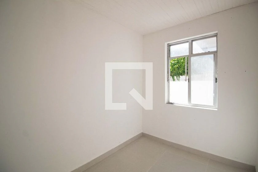 Casa sem mobília com cozinha separada e 85 m² — photo 4