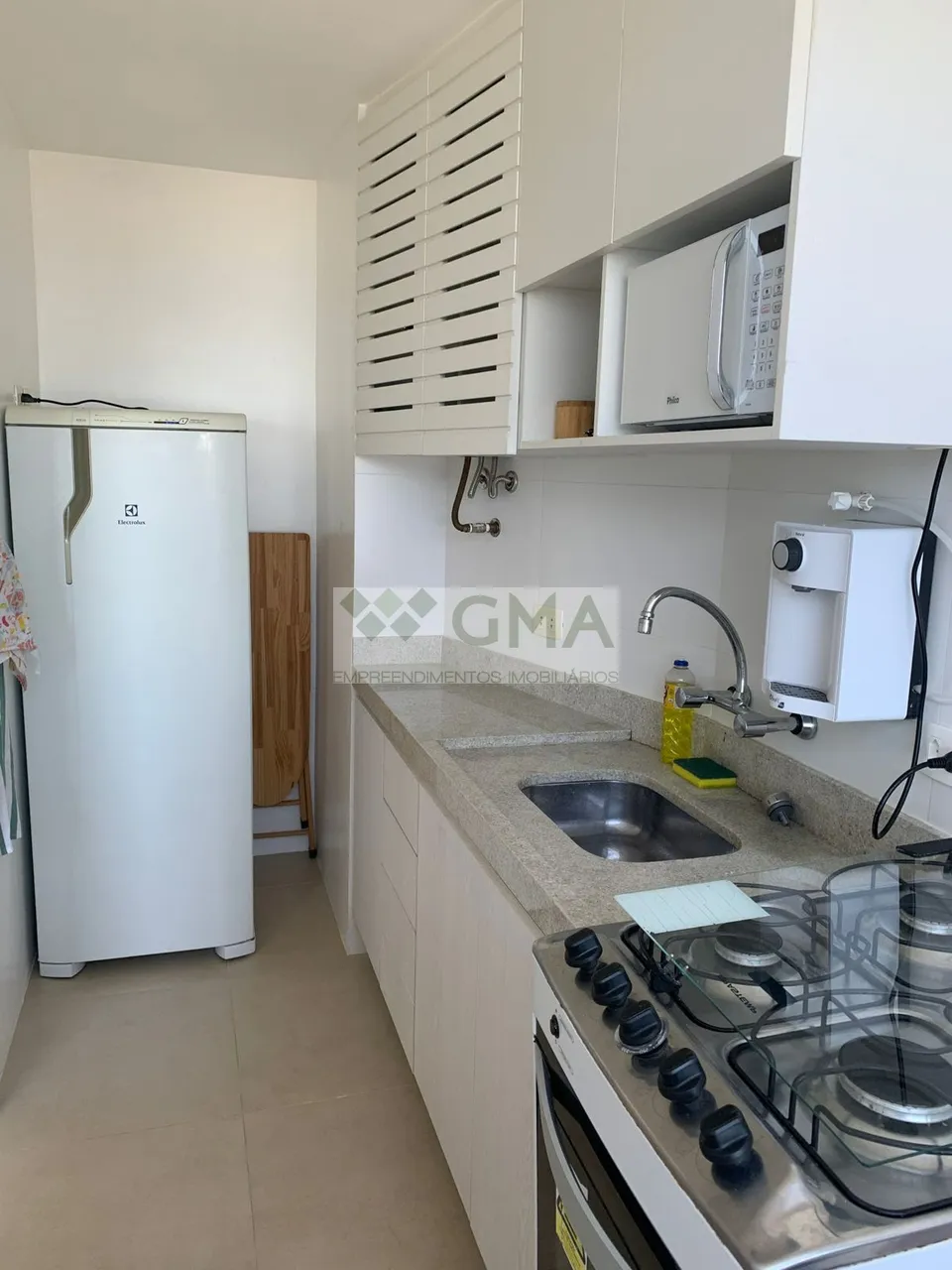 Furnished apartment with a gas kitchen and 1 bedroom — photo 4