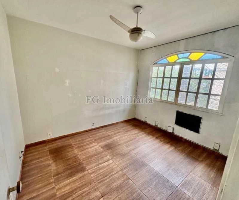 Casa com 5 quartos, cozinha a gás e 1 vaga — photo 11