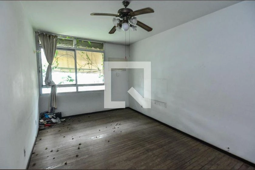 1000 m² house with 6 bedrooms and 1 en-suite — photo 23
