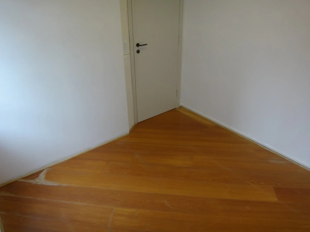 2-bedroom apartment with a walk-in closet — photo 17