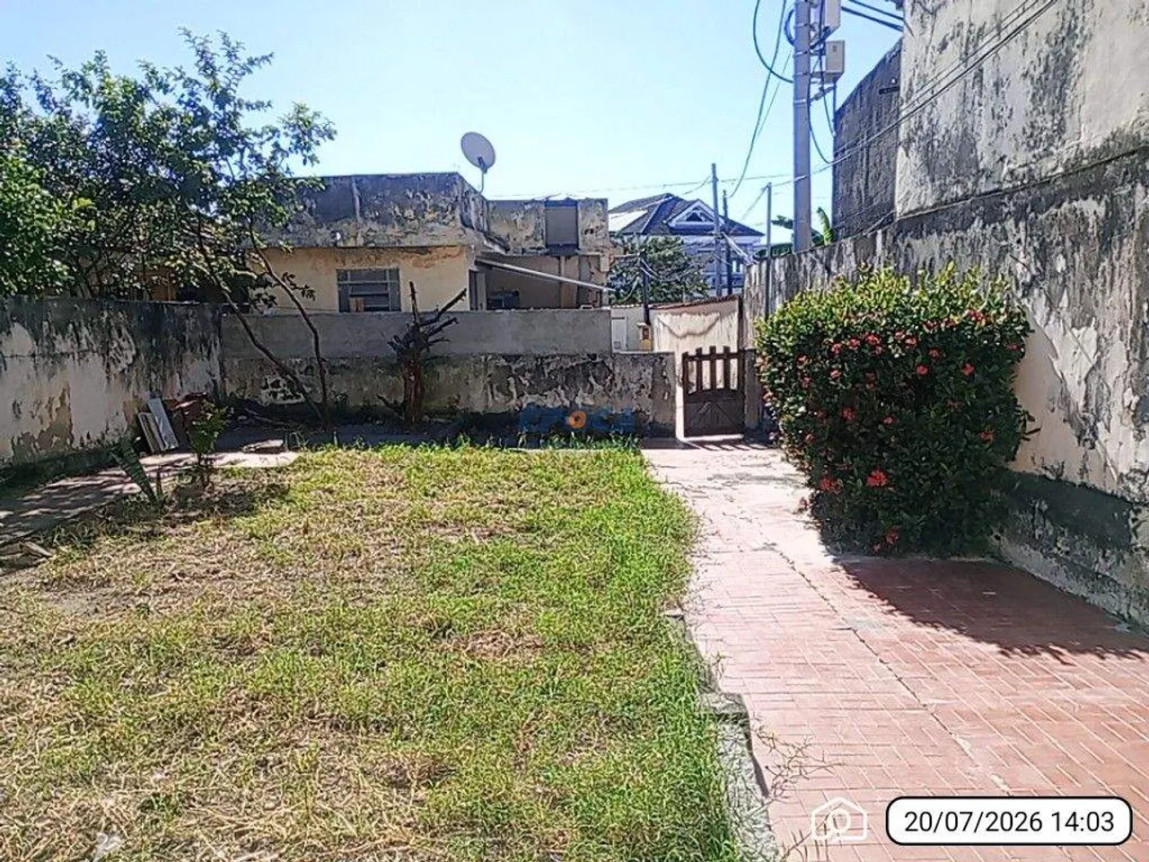 House with 2 bedrooms, 1 bathroom and 1 parking spot — photo 8