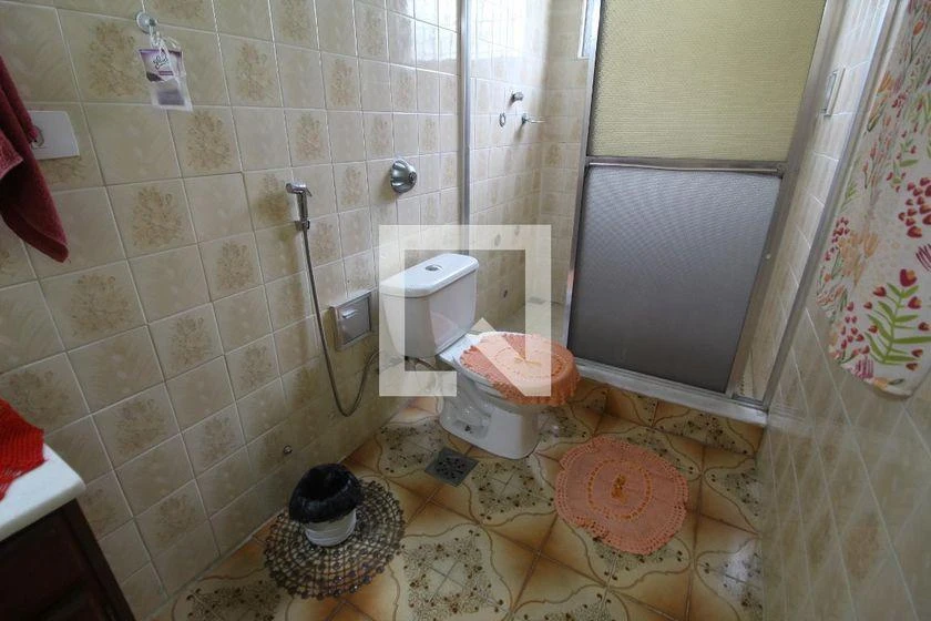 Casa de 3 dormitorios, 1 con baño propio, 545 m² — photo 48