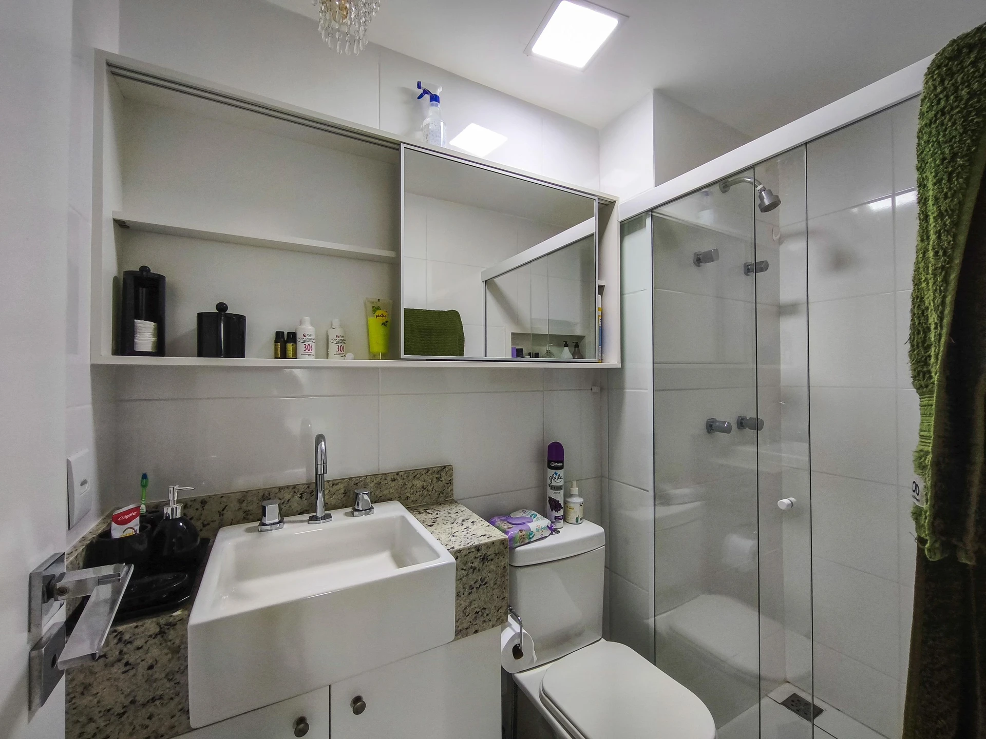 Furnished 2-bedroom apartment with private garden — photo 39