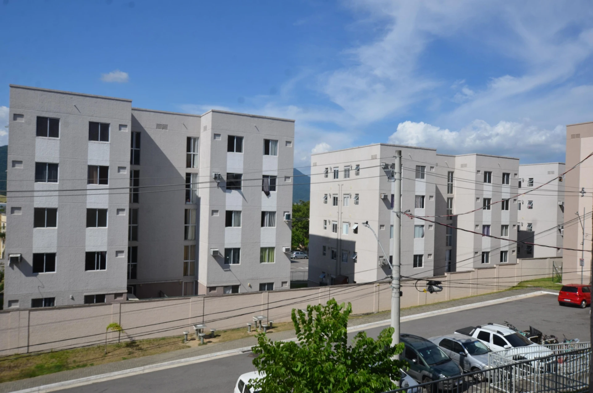 Apartamento sin muebles con 2 dormitorios y 1 plaza — photo 2