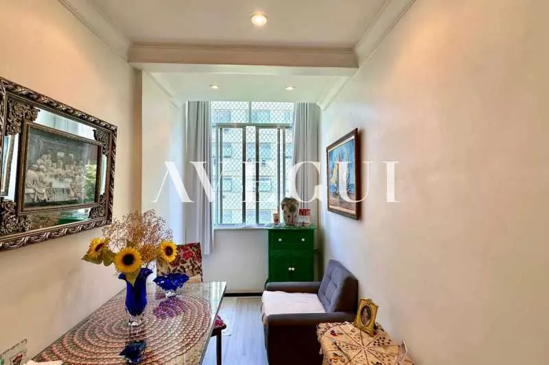 Residential apartment with 2 bedrooms and a closed kitchen — photo 8