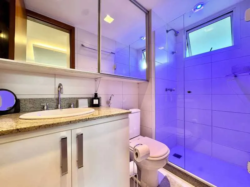 Apartamento amueblado con 2 dormitorios y 3 baños — photo 11