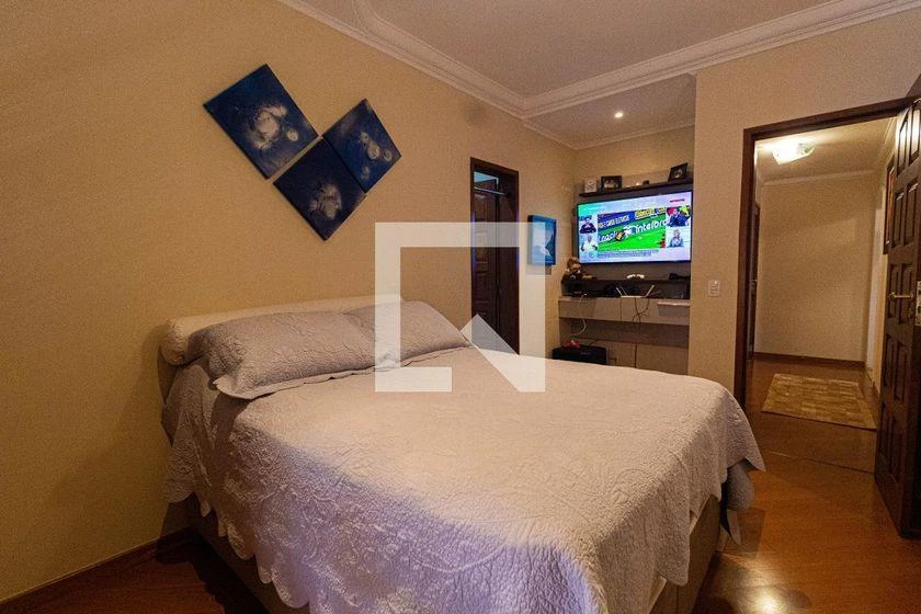 Rental house with 4 en-suite bedrooms and 7 baths, 670 m² — photo 28