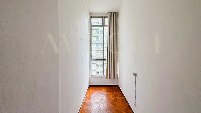 3-bedroom apartment with a walk-in closet in Rio de Janeiro — photo 16