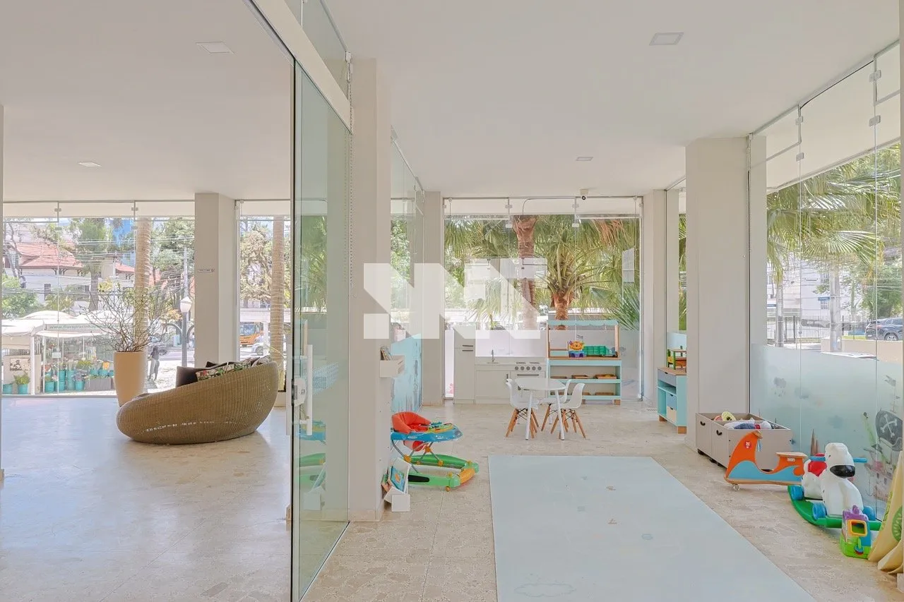 Rental apartment with 2 en-suite bedrooms and 192 m² — photo 34
