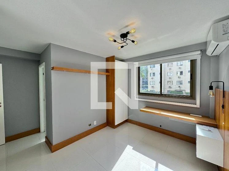 2-bedroom apartment with a walk-in closet in Rio de Janeiro — photo 5