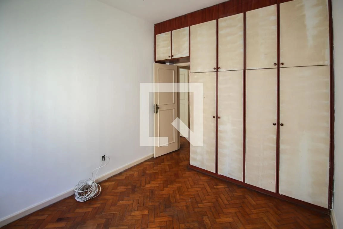 117 m² apartment with a private pool and a walk-in closet — photo 35