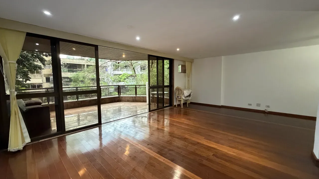 Apartamento para locação de 173 m² com 3 suítes e 2 vagas — photo 24
