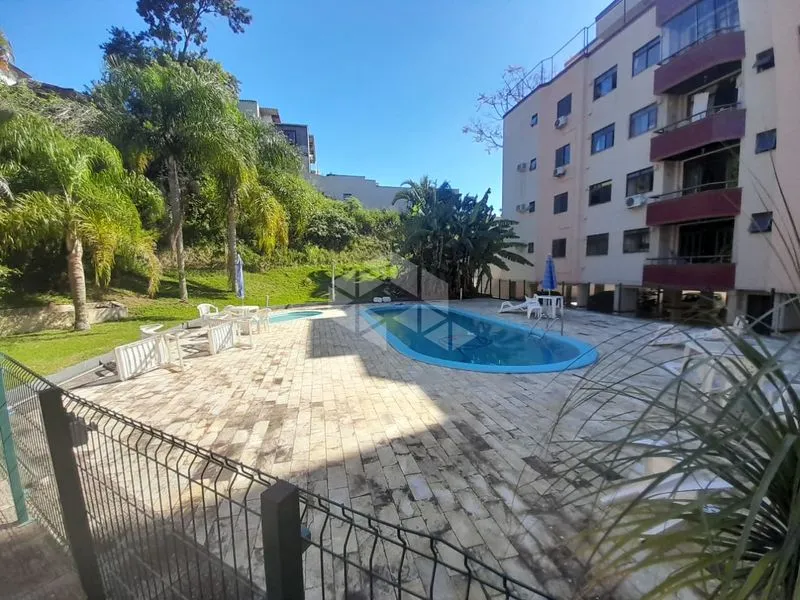 Glass-enclosed balcony in a 2-bedroom apartment, 72 m² — photo 12