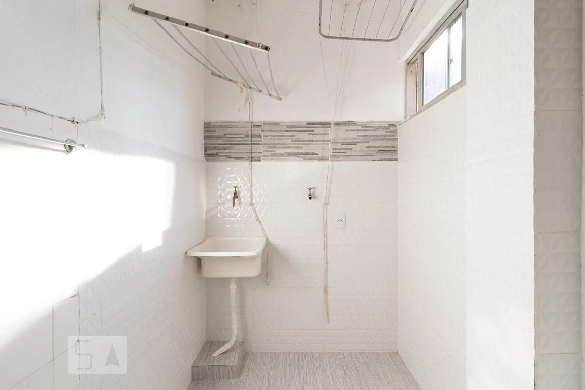 1 quarto e piso de madeira ou laminado: apartamento de 60 m² — photo 20