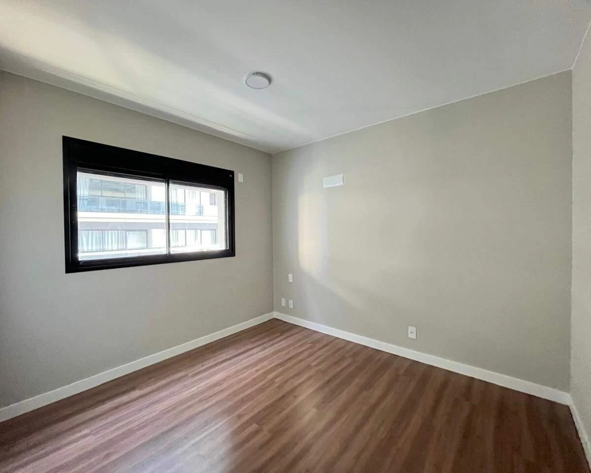 Furnished apartment, 68 m², with a grill on the balcony — photo 16