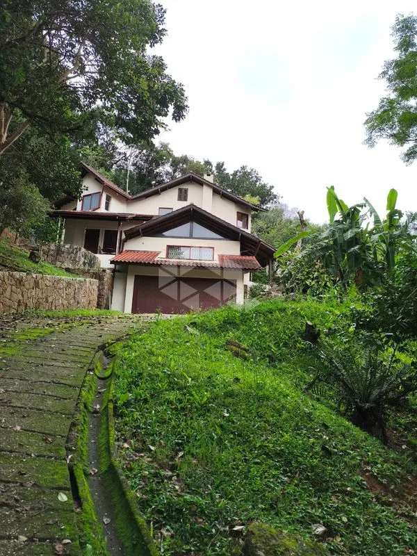 Casa, 280 m², con balcón gourmet — photo 10