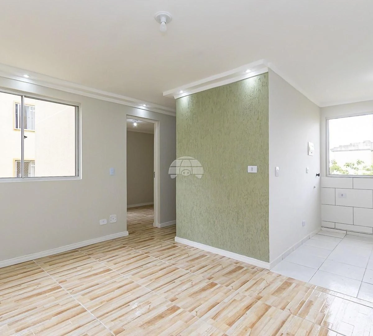 2-bedroom, 42 m² house in Curitiba — photo 3