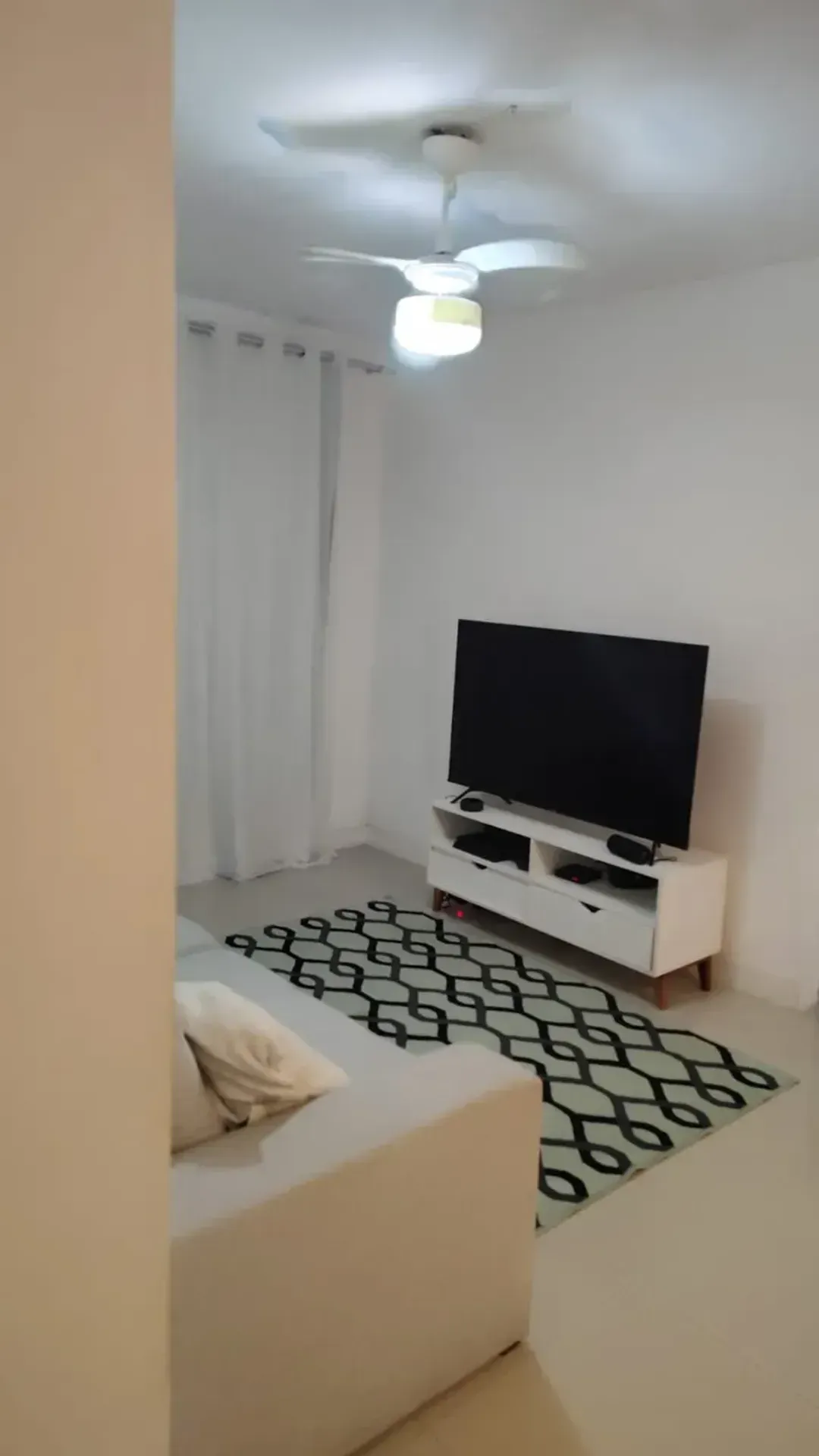 Furnished 2-bedroom apartment with balcony and 3 baths — photo 12