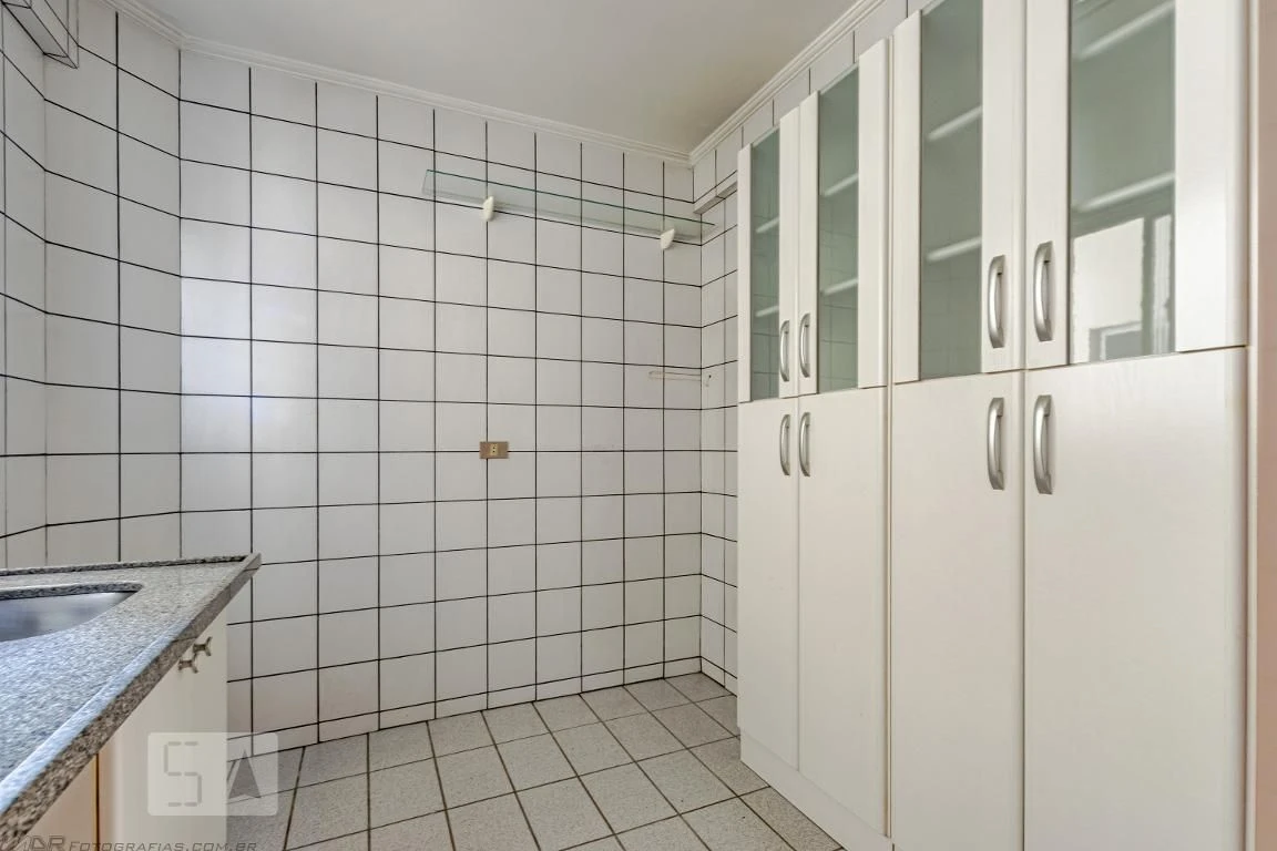 Квартира: 2 спальни, 1 со своей ванной, 76 м², Куритиба — photo 16