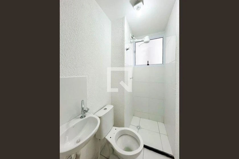 2-bedroom apartment in a building with a gym — photo 34