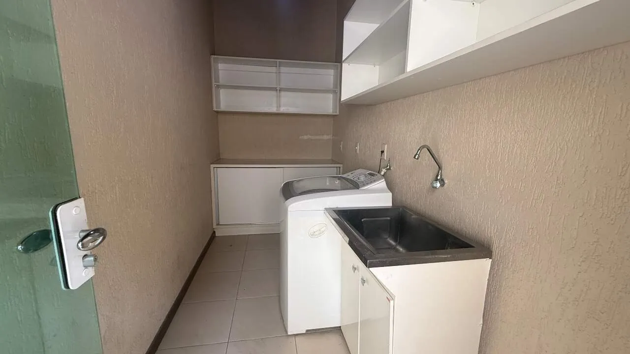Меблированный дом на 4 спальни (1 с ванной) и открытая кухня — photo 15