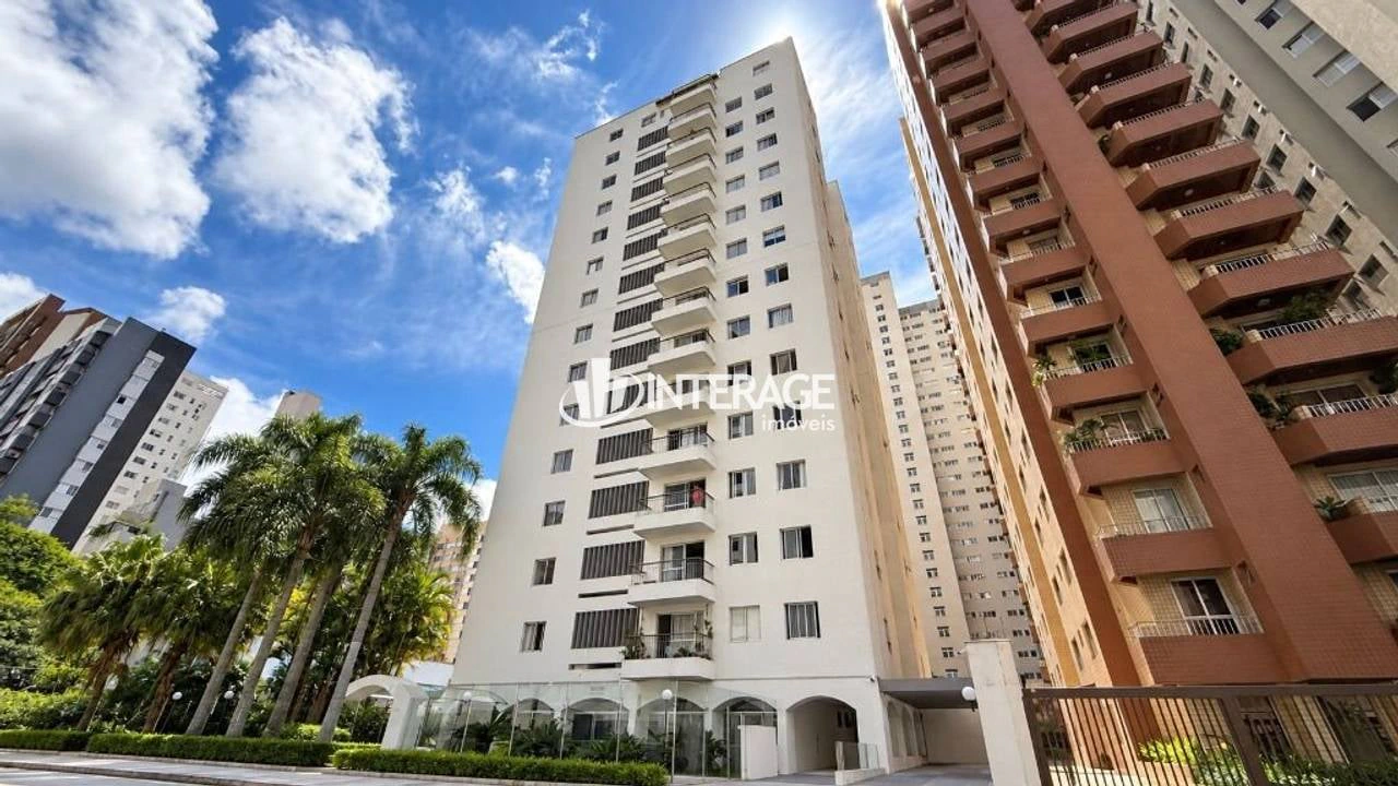 2-bedroom apartment with a private pool in Curitiba — photo 21