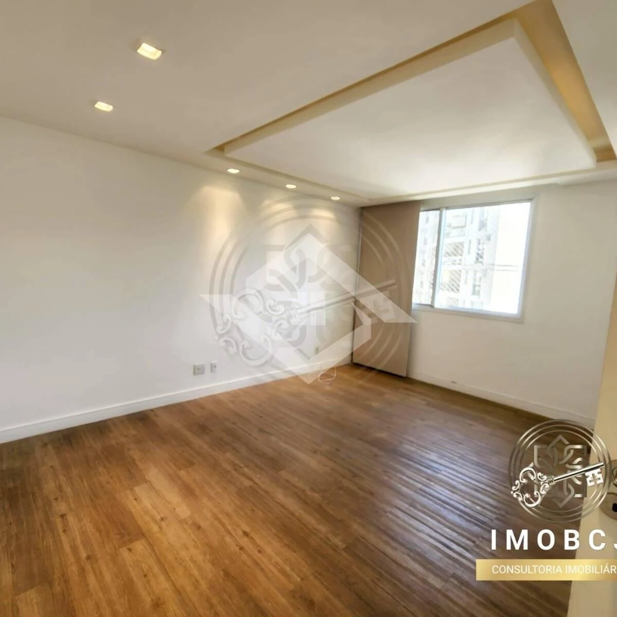 166 m² apartment with 3 bedrooms and a balcony — photo 5