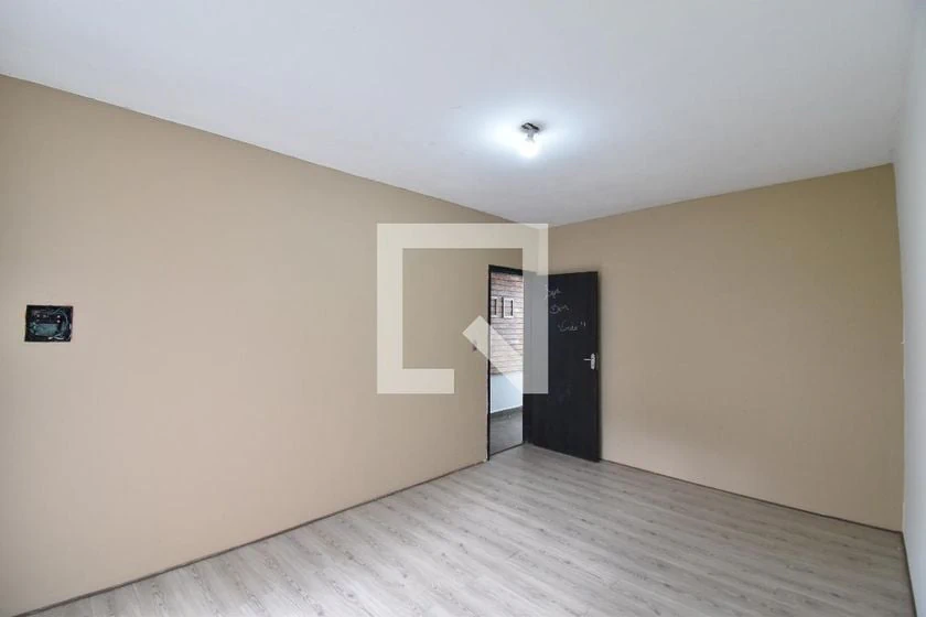 3-bedroom house with a home office — photo 11