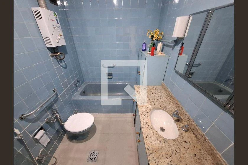3-bedroom apartment with floor-to-ceiling windows — photo 27