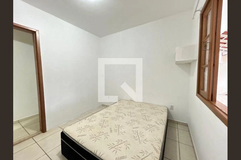 2-bedroom house with a washing machine in Florianópolis — photo 16