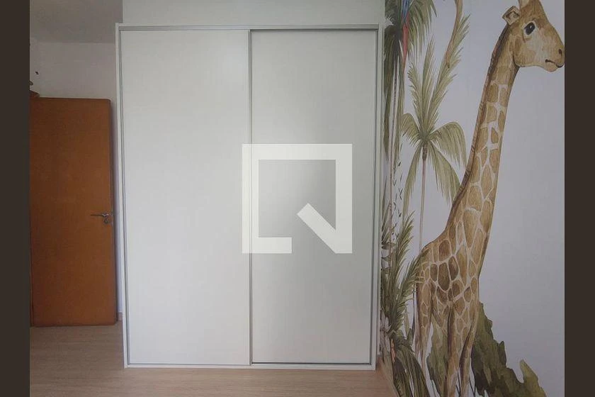 85 m² apartment with 3 bedrooms and a glass-enclosed balcony — photo 35