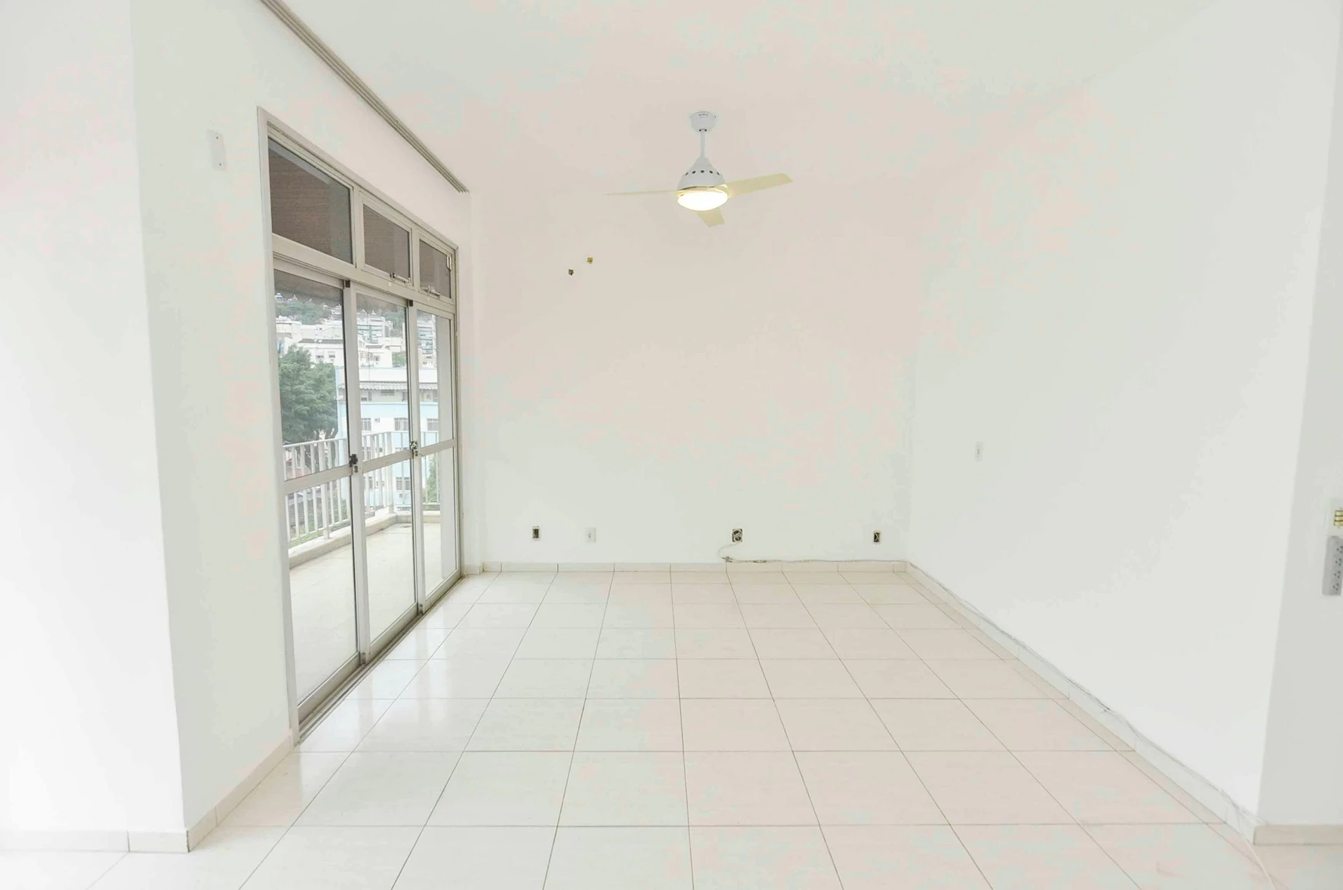 2-bedroom apartment with a home office in Rio de Janeiro — photo 14