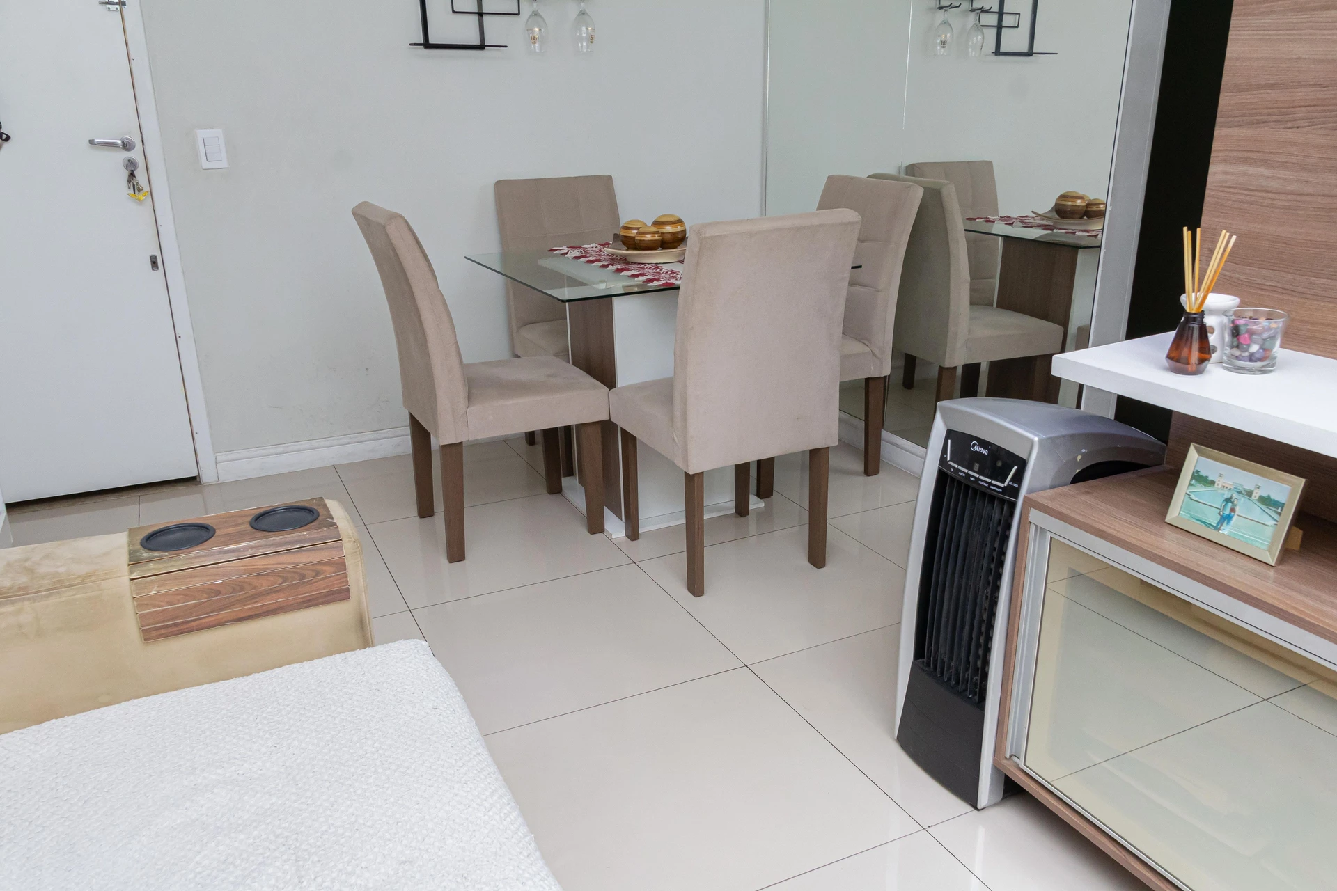 Apartamento mobiliado de 2 quartos em condomínio com piscina — photo 12