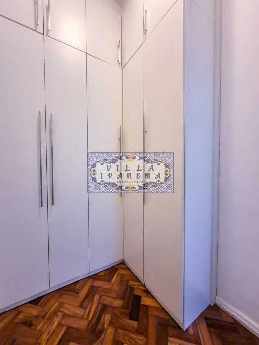 Деревянный пол или ламинат и 2 спальни: квартира 80 м² — photo 30