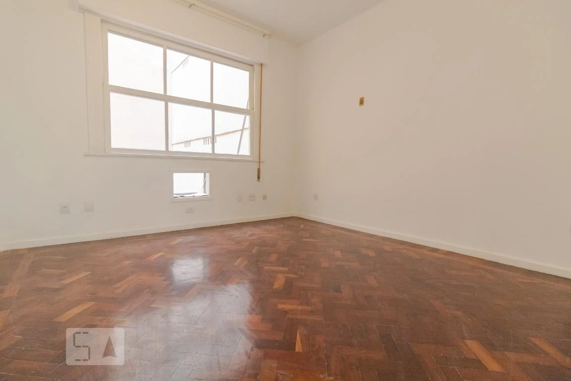 Apartment, 200 m², with a bathtub — photo 42