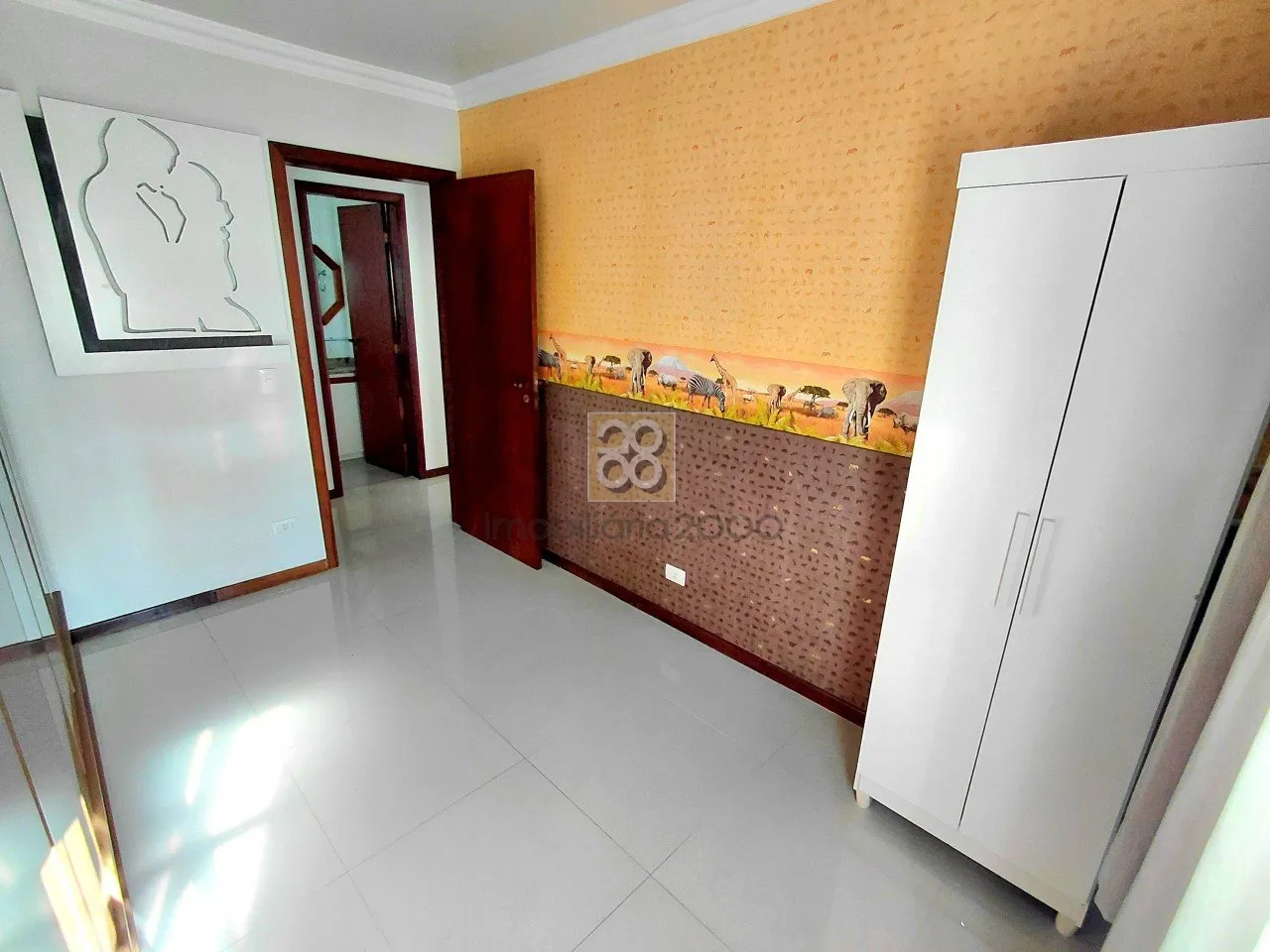 3-bedroom apartment with 150 m² and 1 en-suite bathroom — photo 23