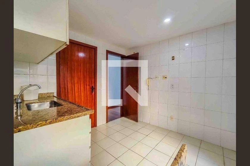 112 m² apartment with 3 bedrooms, 1 suite and 2 parking — photo 33