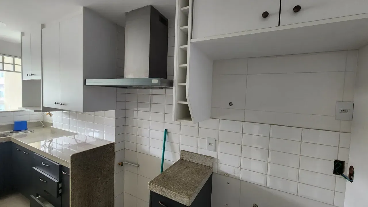 2-bedroom apartment with a walk-in closet — photo 12