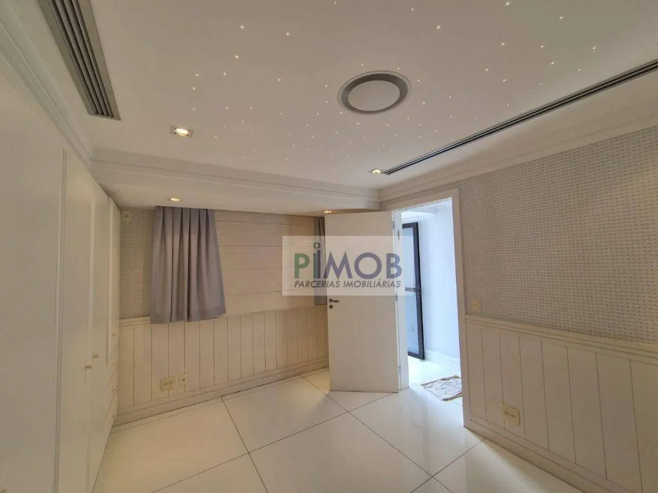 Penthouse with 3 bedrooms and 5 bathrooms, 256 m² — photo 12