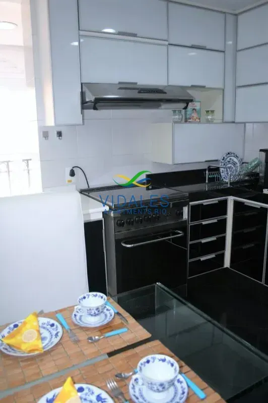 Apartment with 3 bedrooms and 4 bathrooms and 2 spots — photo 46